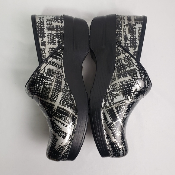 Dansko Patent Leather Professional Block Print Clogs - Picture 7 of 12
